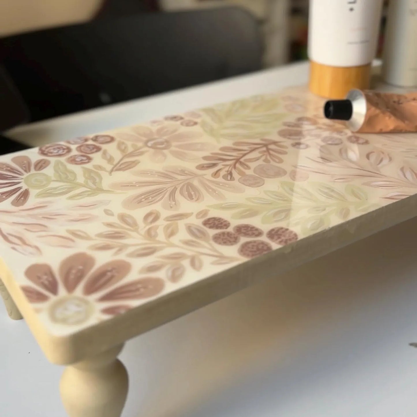 Handmade Wooden Mini Table - Floral Resin Laptop Stand (40 CM)
