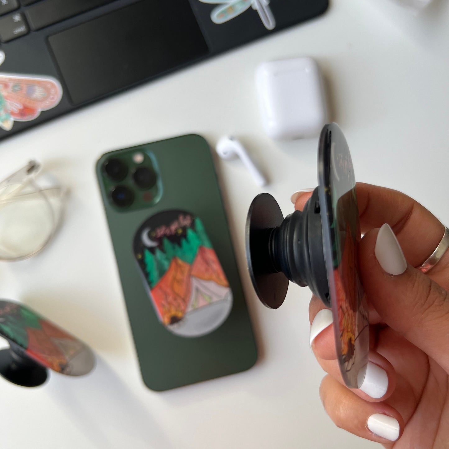 Zentangle camping phone grip