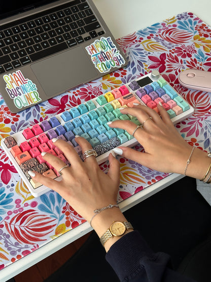 Watercolor floral bouquet desk pad