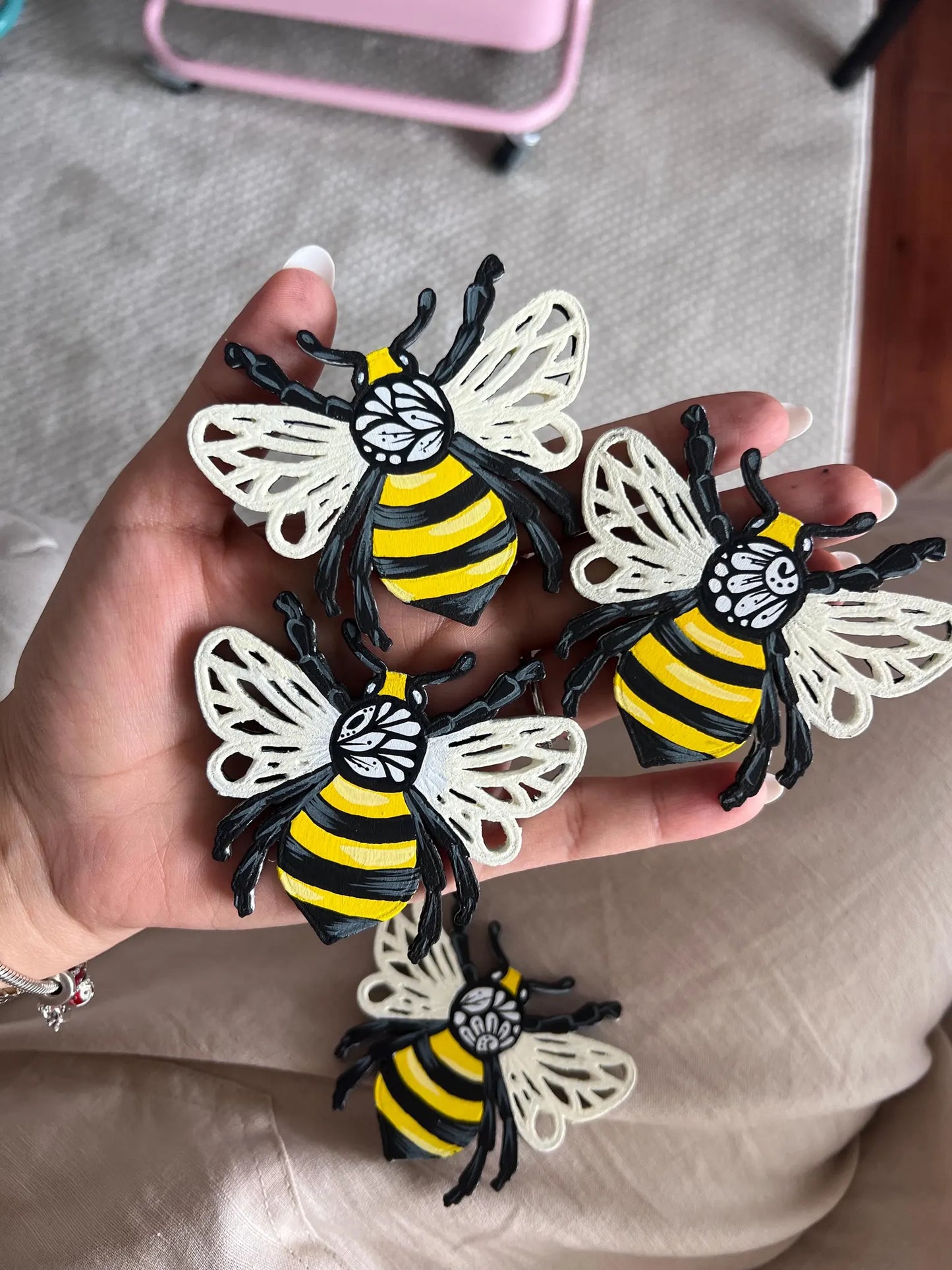 Busy bee tic tac toe- handmade
