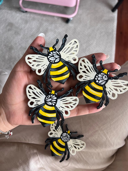 Busy bee tic tac toe- handmade