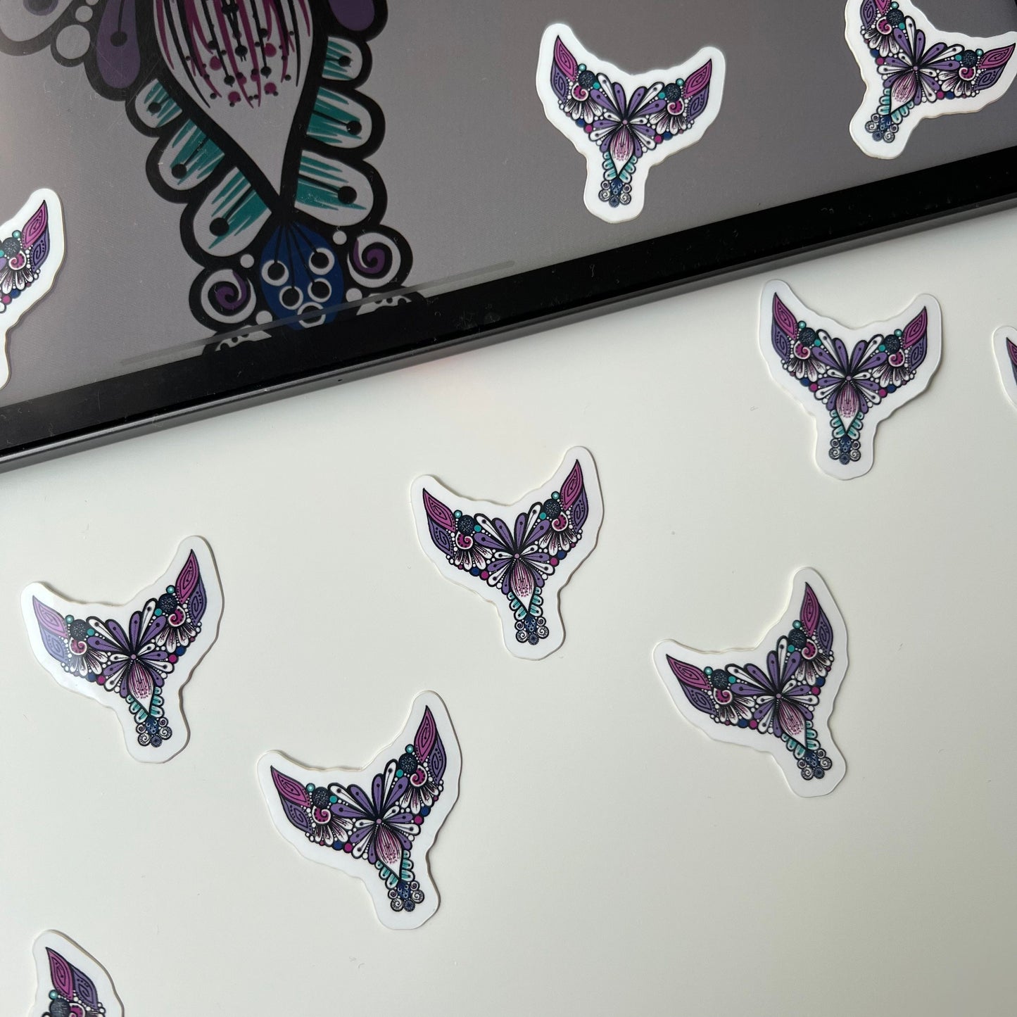 Mini Tail  zentangle sticker