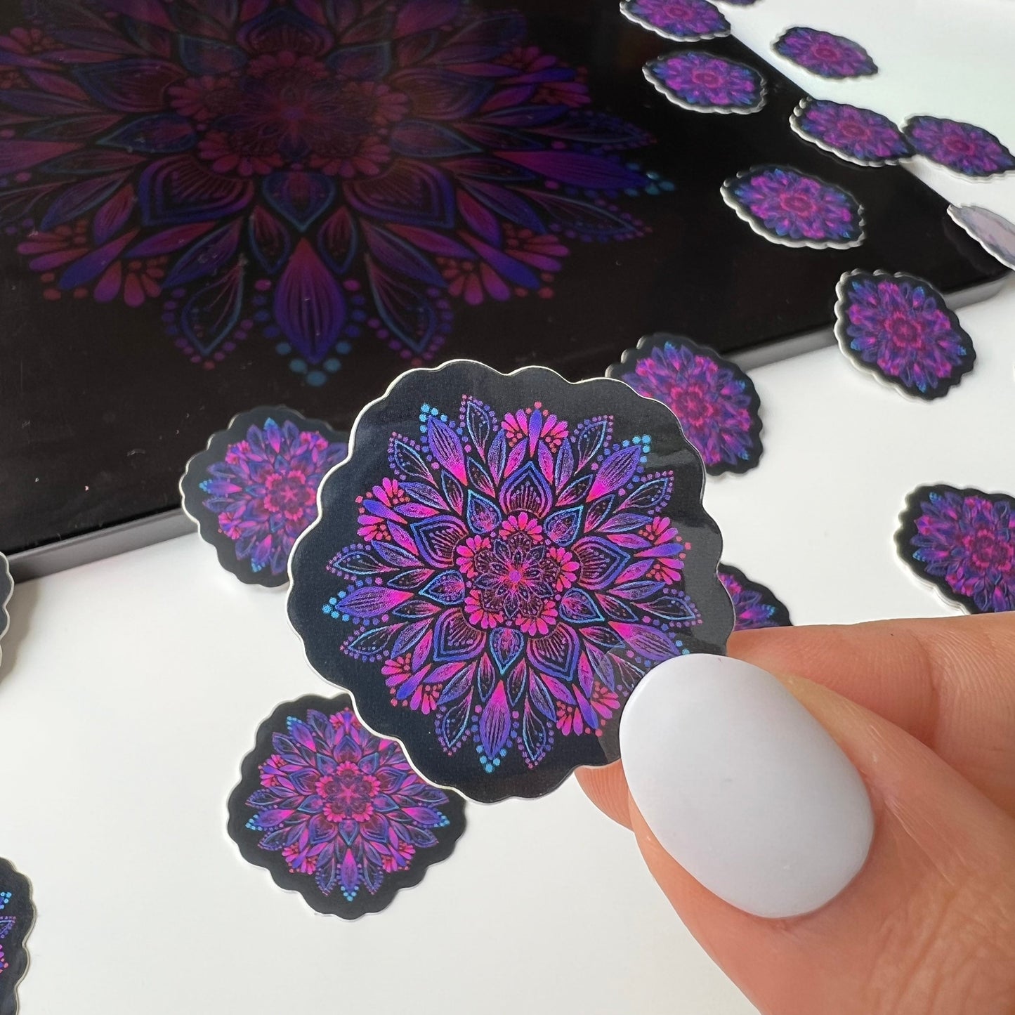 Mini mandala sticker