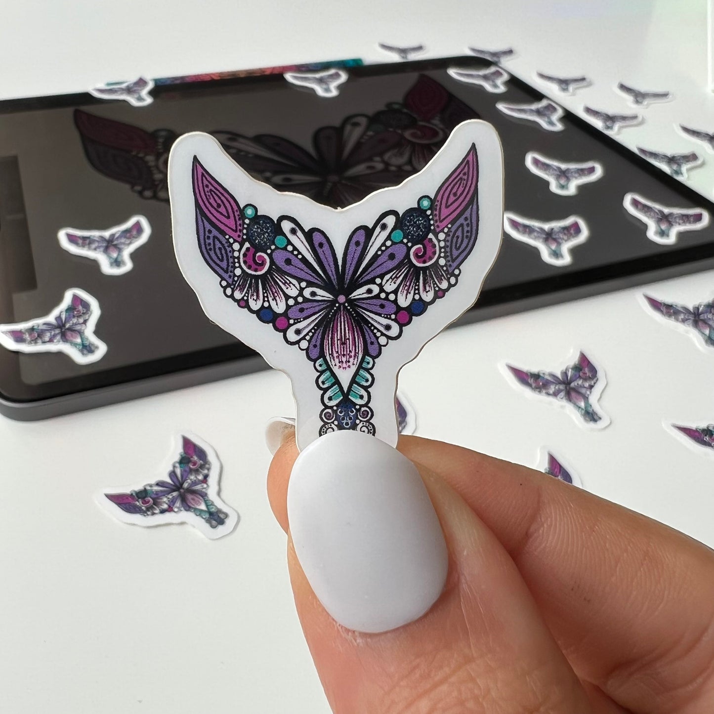 Mini Tail  zentangle sticker