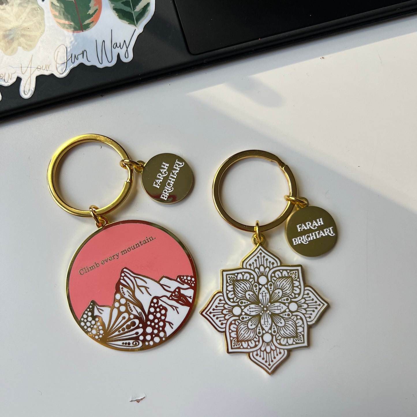 Zentangle and mandala Enamel keychain set of 2